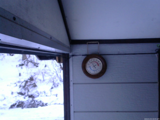 長野県菅平高原 ゆたか山荘 温度計 2026/01/01 16:45