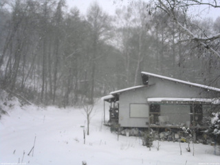 長野県菅平高原 ゆたか山荘 西側(坂上) 2026/01/02 14:00