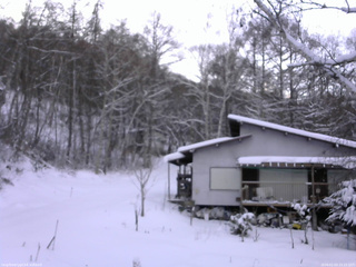 長野県菅平高原 ゆたか山荘 西側(坂上) 2026/01/03 15:15