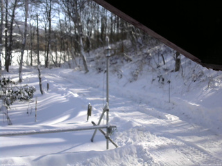 長野県菅平高原 ゆたか山荘 東側(坂下) 2026/01/04 11:30