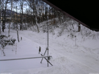 長野県菅平高原 ゆたか山荘 東側(坂下) 2026/01/04 15:30