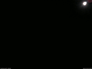 長野県菅平高原 ゆたか山荘 西側(坂上) 2026/01/04 05:30