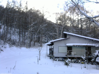 長野県菅平高原 ゆたか山荘 西側(坂上) 2026/01/04 14:15