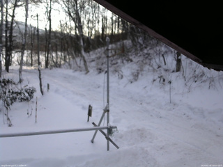 長野県菅平高原 ゆたか山荘 東側(坂下) 2026/01/05 08:00