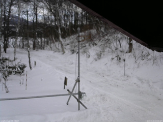 長野県菅平高原 ゆたか山荘 東側(坂下) 2026/01/05 12:00