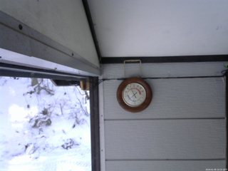 長野県菅平高原 ゆたか山荘 温度計 2026/01/05 10:15