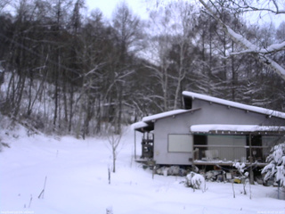 長野県菅平高原 ゆたか山荘 西側(坂上) 2026/01/07 07:15