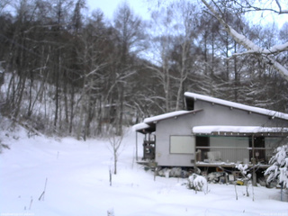 長野県菅平高原 ゆたか山荘 西側(坂上) 2026/01/07 07:30
