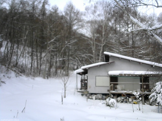 長野県菅平高原 ゆたか山荘 西側(坂上) 2026/01/07 09:00