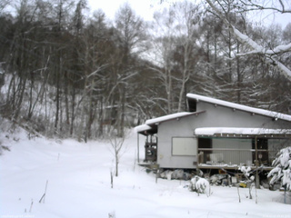 長野県菅平高原 ゆたか山荘 西側(坂上) 2026/01/07 09:45