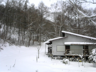 長野県菅平高原 ゆたか山荘 西側(坂上) 2026/01/07 11:30