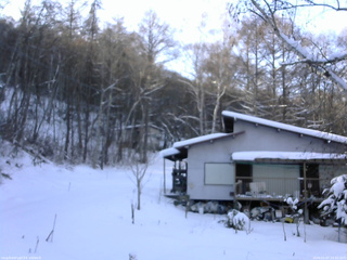 長野県菅平高原 ゆたか山荘 西側(坂上) 2026/01/07 14:00