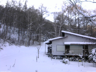 長野県菅平高原 ゆたか山荘 西側(坂上) 2026/01/07 14:30