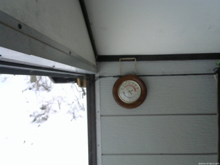 長野県菅平高原 ゆたか山荘 温度計 2026/01/07 08:15