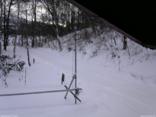 長野県菅平高原 ゆたか山荘 東側(坂下) 2026/01/08 08:00