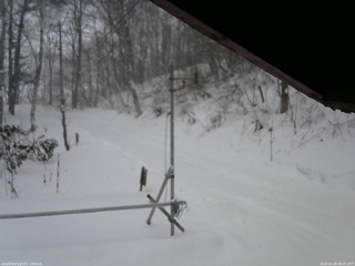 長野県菅平高原 ゆたか山荘 東側(坂下) 2026/01/08 08:45