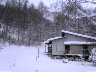 長野県菅平高原 ゆたか山荘 西側(坂上) 2026/01/08 16:30