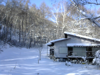 長野県菅平高原 ゆたか山荘 西側(坂上) 2026/01/09 09:45