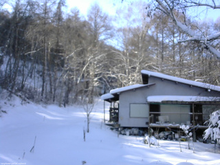 長野県菅平高原 ゆたか山荘 西側(坂上) 2026/01/09 13:30