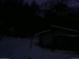 長野県菅平高原 ゆたか山荘 西側(坂上) 2026/01/11 06:30