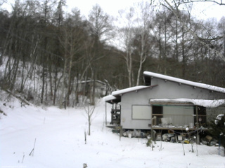 長野県菅平高原 ゆたか山荘 西側(坂上) 2026/01/11 09:15