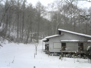 長野県菅平高原 ゆたか山荘 西側(坂上) 2026/01/11 11:00