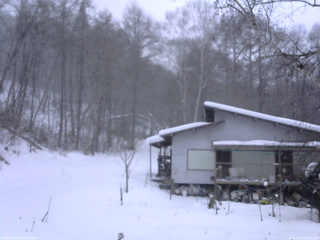 長野県菅平高原 ゆたか山荘 西側(坂上) 2026/01/11 15:45