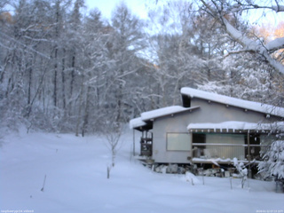 長野県菅平高原 ゆたか山荘 西側(坂上) 2026/01/12 07:15