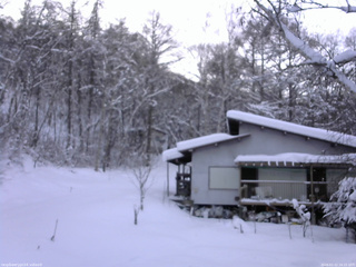 長野県菅平高原 ゆたか山荘 西側(坂上) 2026/01/12 16:15