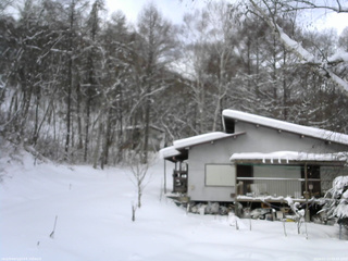 長野県菅平高原 ゆたか山荘 西側(坂上) 2026/01/13 09:45