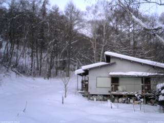 長野県菅平高原 ゆたか山荘 西側(坂上) 2026/01/14 06:45