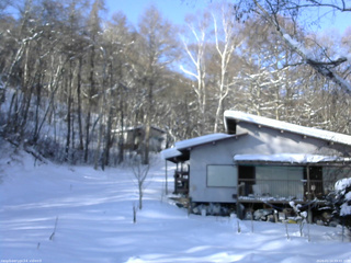 長野県菅平高原 ゆたか山荘 西側(坂上) 2026/01/14 09:45
