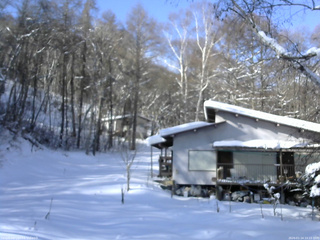 長野県菅平高原 ゆたか山荘 西側(坂上) 2026/01/14 10:15