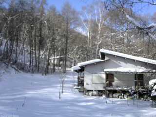 長野県菅平高原 ゆたか山荘 西側(坂上) 2026/01/14 10:30