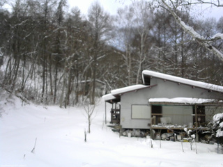 長野県菅平高原 ゆたか山荘 西側(坂上) 2026/01/14 11:15
