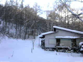 長野県菅平高原 ゆたか山荘 西側(坂上) 2026/01/14 14:15