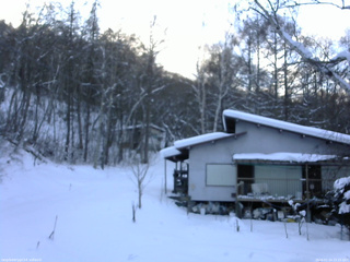 長野県菅平高原 ゆたか山荘 西側(坂上) 2026/01/14 15:15