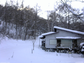 長野県菅平高原 ゆたか山荘 西側(坂上) 2026/01/14 15:45
