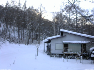 長野県菅平高原 ゆたか山荘 西側(坂上) 2026/01/14 16:00