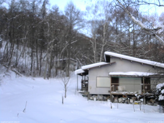 長野県菅平高原 ゆたか山荘 西側(坂上) 2026/01/15 07:15