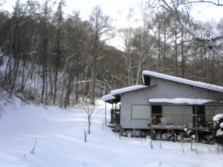 長野県菅平高原 ゆたか山荘 西側(坂上) 2026/01/15 13:00