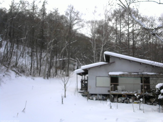 長野県菅平高原 ゆたか山荘 西側(坂上) 2026/01/15 14:00