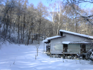 長野県菅平高原 ゆたか山荘 西側(坂上) 2026/01/16 09:00