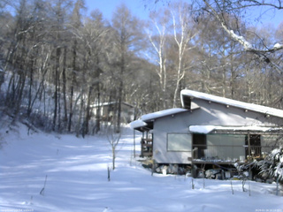 長野県菅平高原 ゆたか山荘 西側(坂上) 2026/01/16 10:15