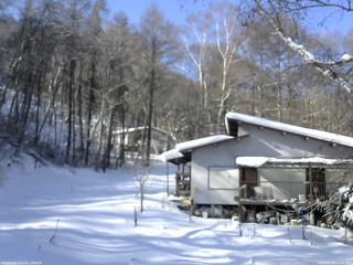 長野県菅平高原 ゆたか山荘 西側(坂上) 2026/01/16 10:45