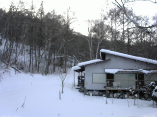 長野県菅平高原 ゆたか山荘 西側(坂上) 2026/01/16 16:15