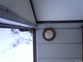 長野県菅平高原 ゆたか山荘 温度計 2026/01/16 08:45