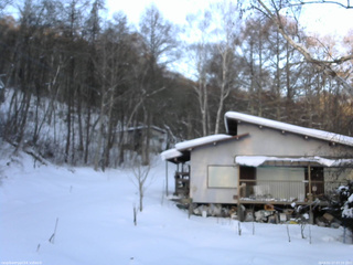 長野県菅平高原 ゆたか山荘 西側(坂上) 2026/01/17 07:15