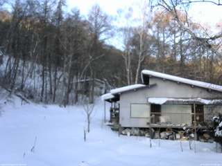 長野県菅平高原 ゆたか山荘 西側(坂上) 2026/01/17 07:30