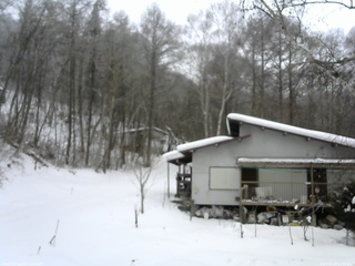 長野県菅平高原 ゆたか山荘 西側(坂上) 2026/01/18 11:00